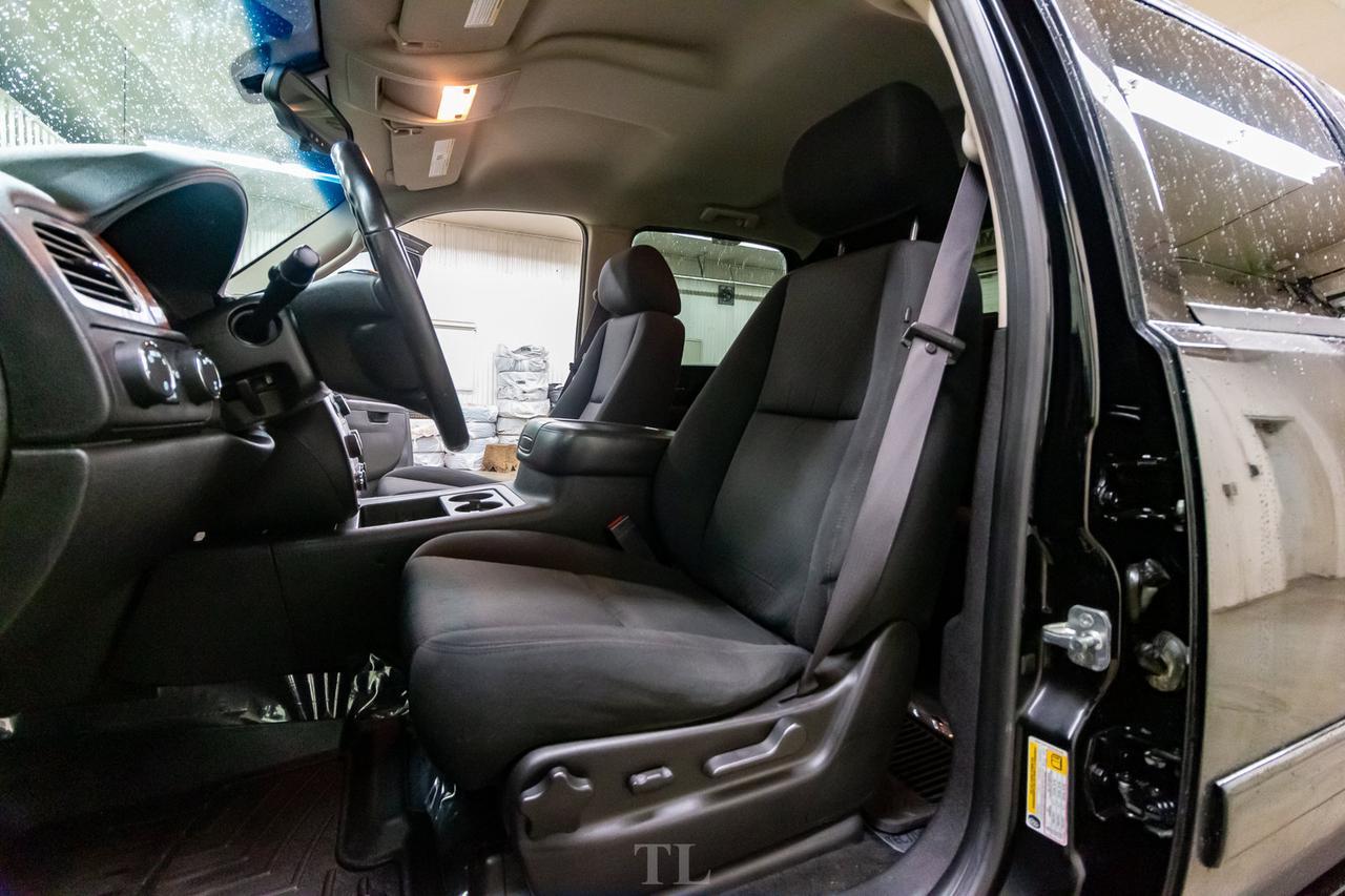 2012 Chevrolet Avalanche 4x4 Crew Cab LT Red Deer AB
