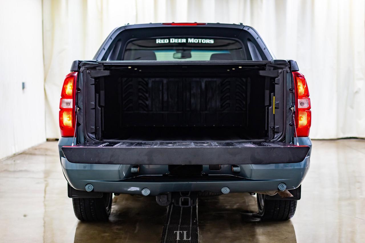 2012 Chevrolet Avalanche 4x4 LT BCam Red Deer AB