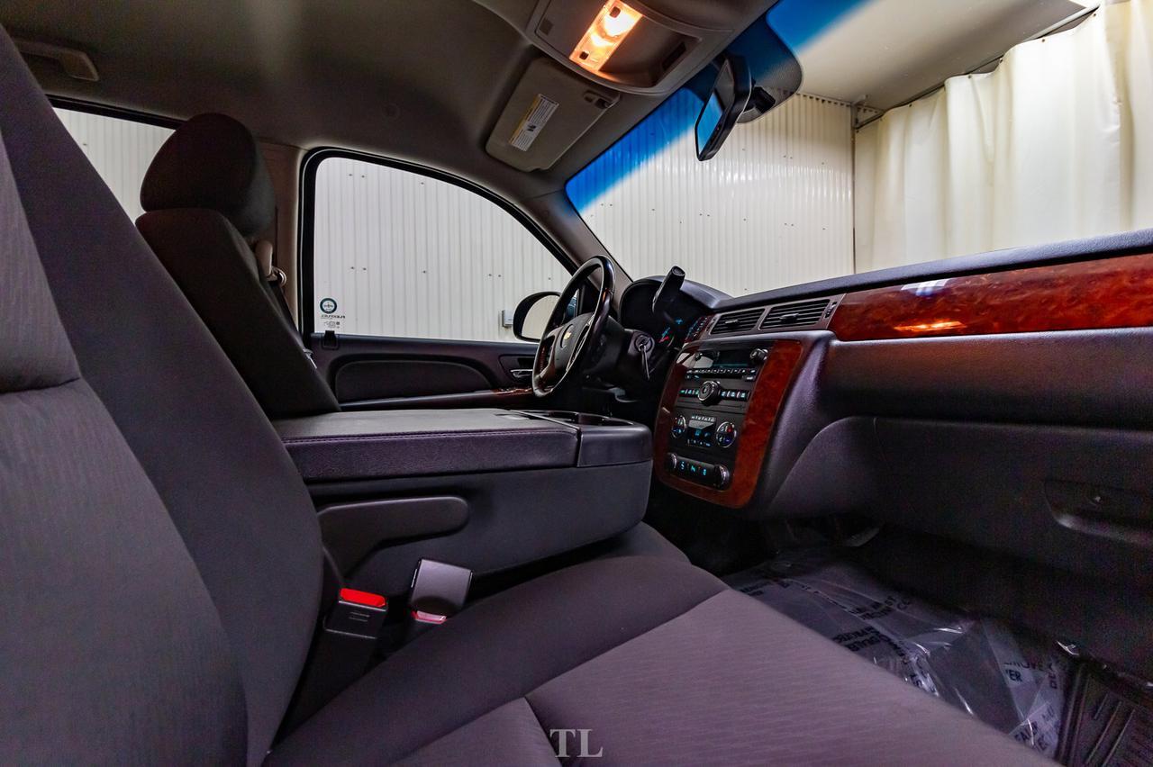 2012 Chevrolet Avalanche 4x4 LT BCam Red Deer AB