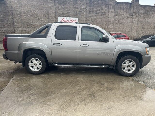2012 Chevrolet Avalanche LT