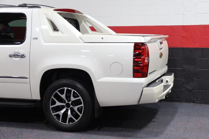 2012 Chevrolet Avalanche LTZ 4WD 4dr Truck Chicago IL