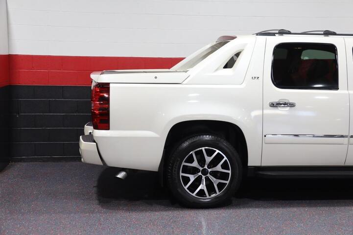 2012 Chevrolet Avalanche LTZ 4WD 4dr Truck Chicago IL