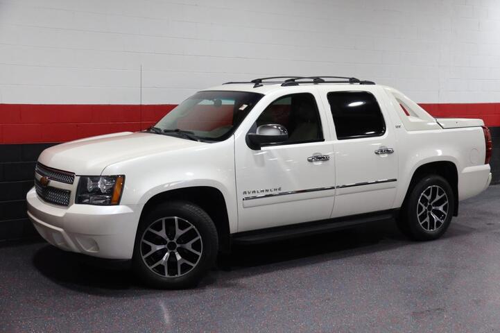 2012 Chevrolet Avalanche LTZ 4WD 4dr Truck Chicago IL