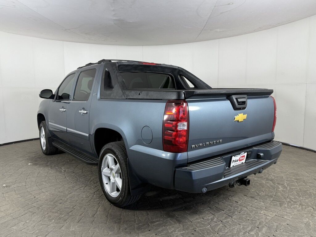 2012 Chevrolet Avalanche LTZ 4WD Maumee OH