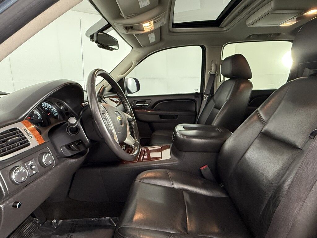 2012 Chevrolet Avalanche LTZ 4WD Maumee OH