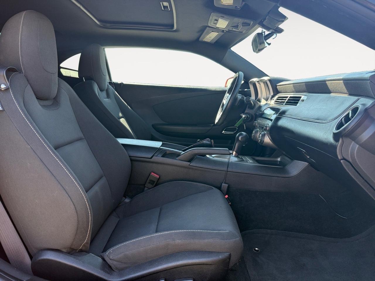 2012 Chevrolet Camaro 1LT, POWER SUNROOF, REMOTE KEYLESS ENTRY, BLUETOOTH, CRUISE CONTROL, POWER OUTLETS, 3.6L SIDI DOHC V6 ENGINE, LOW MILES COME AND TEST DRIVE THIS CAMARO TODAY! Norfolk VA