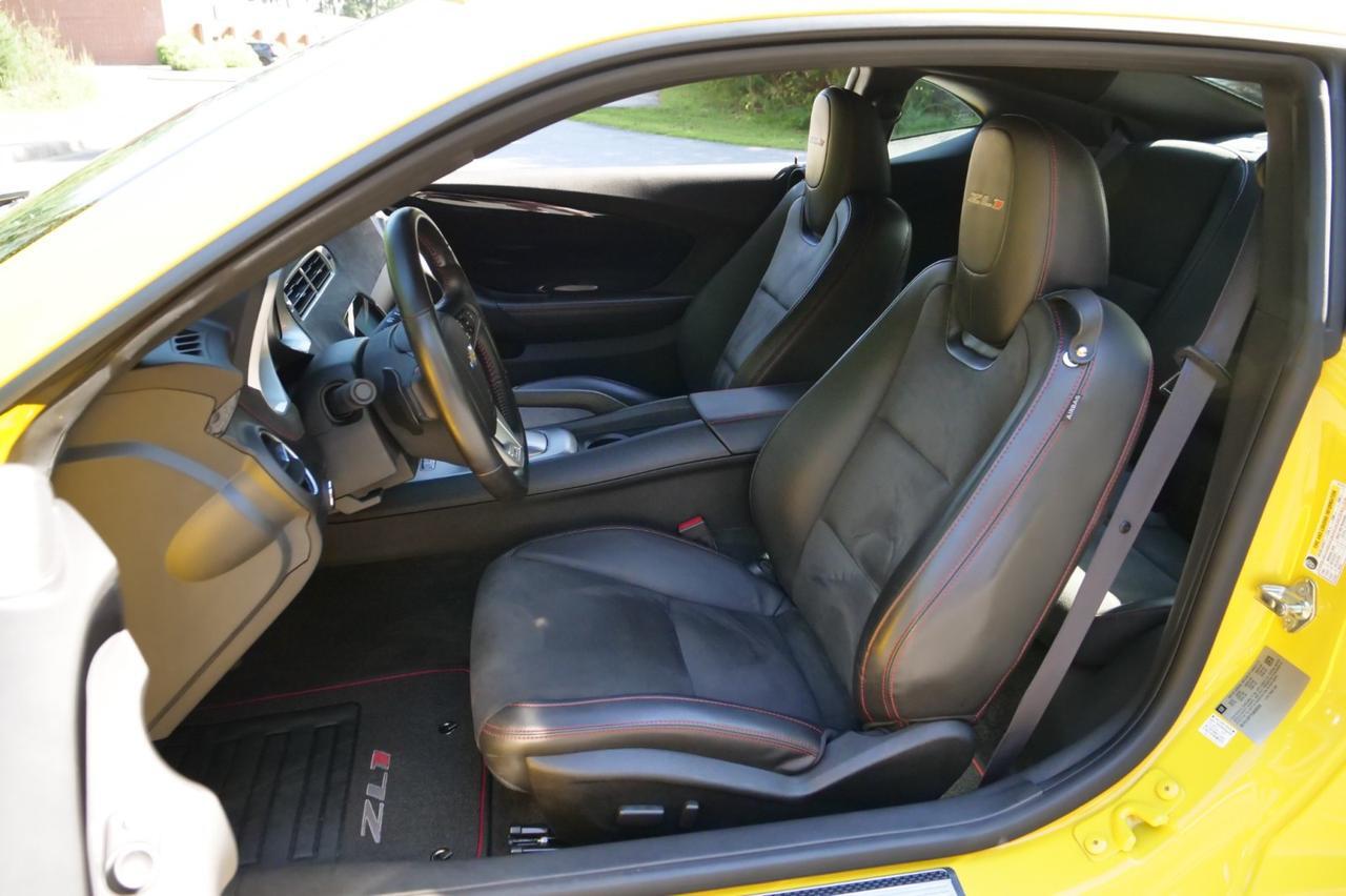 2012 Chevrolet Camaro ZL1 / 6.2L Supercharged V8 / Brembo Brakes! Lincolnton NC