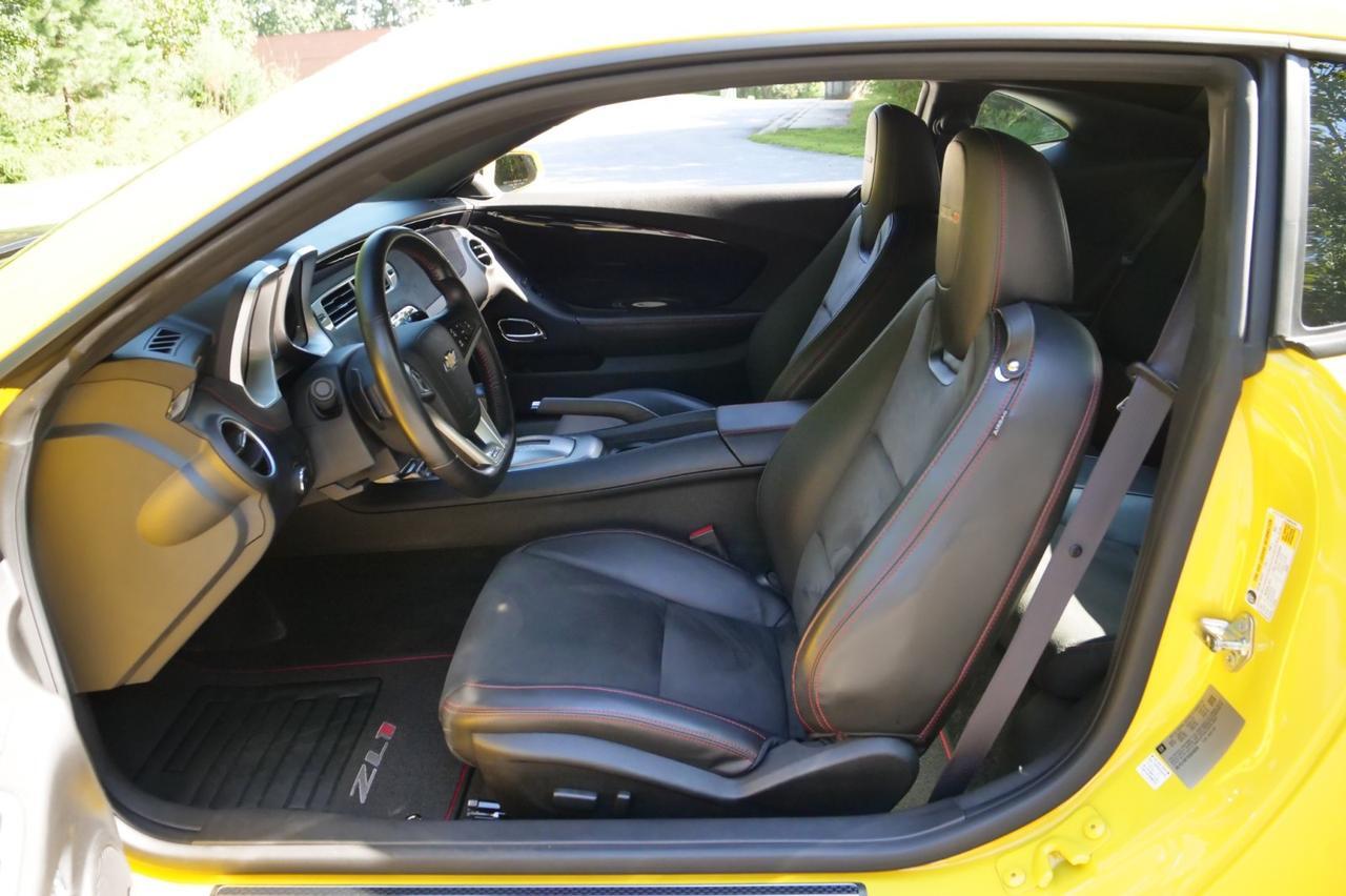 2012 Chevrolet Camaro ZL1 / 6.2L Supercharged V8 / Brembo Brakes! Lincolnton NC