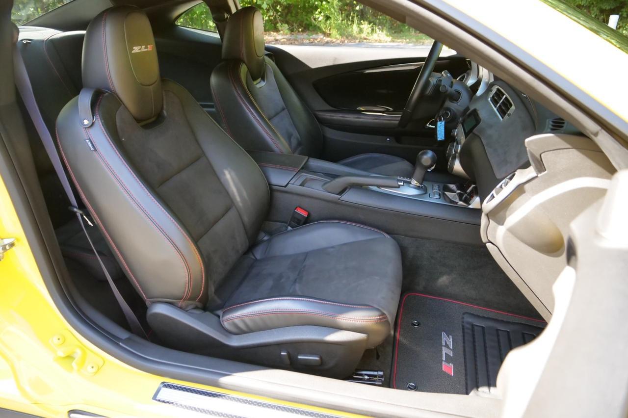 2012 Chevrolet Camaro ZL1 / 6.2L Supercharged V8 / Brembo Brakes! Lincolnton NC