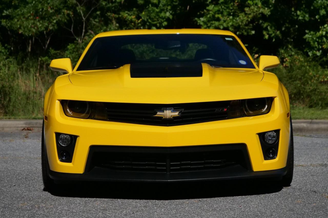 2012 Chevrolet Camaro ZL1 / 6.2L Supercharged V8 / Brembo Brakes! Lincolnton NC