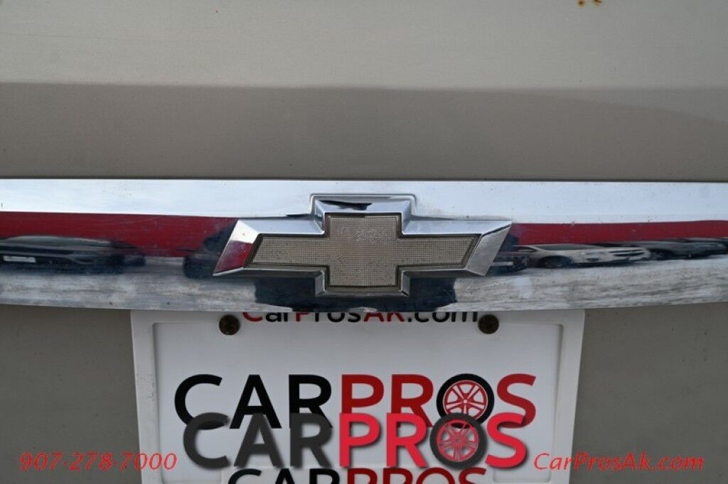 2012 Chevrolet Equinox LS - AWD - 2.4L Ecotec Engine - Power Drivers Seat - Power Windows & Door Locks - Bluetooth - CD Player - Auto Start - Keyless Entry - Cruise Control - Low Miles Anchorage AK