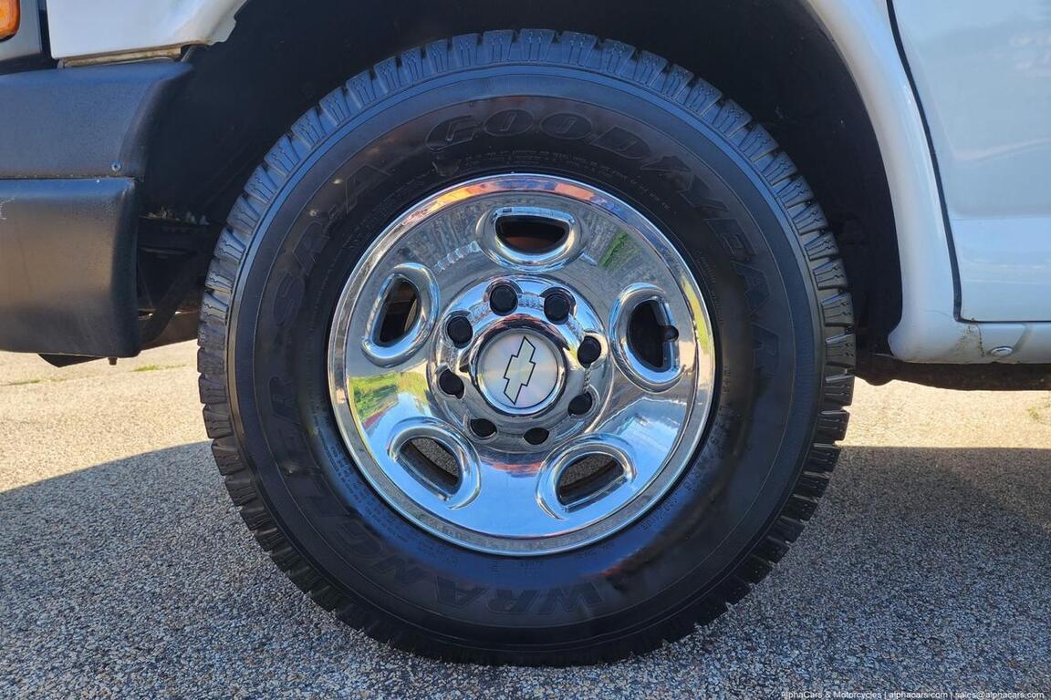 2012 Chevrolet Express 2500 Cargo Boston MA