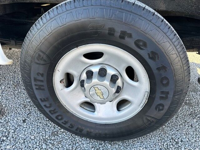 2012 Chevrolet Express 2500 Cargo Van w/ Ladder Rack & Bin Pkg Ashland VA