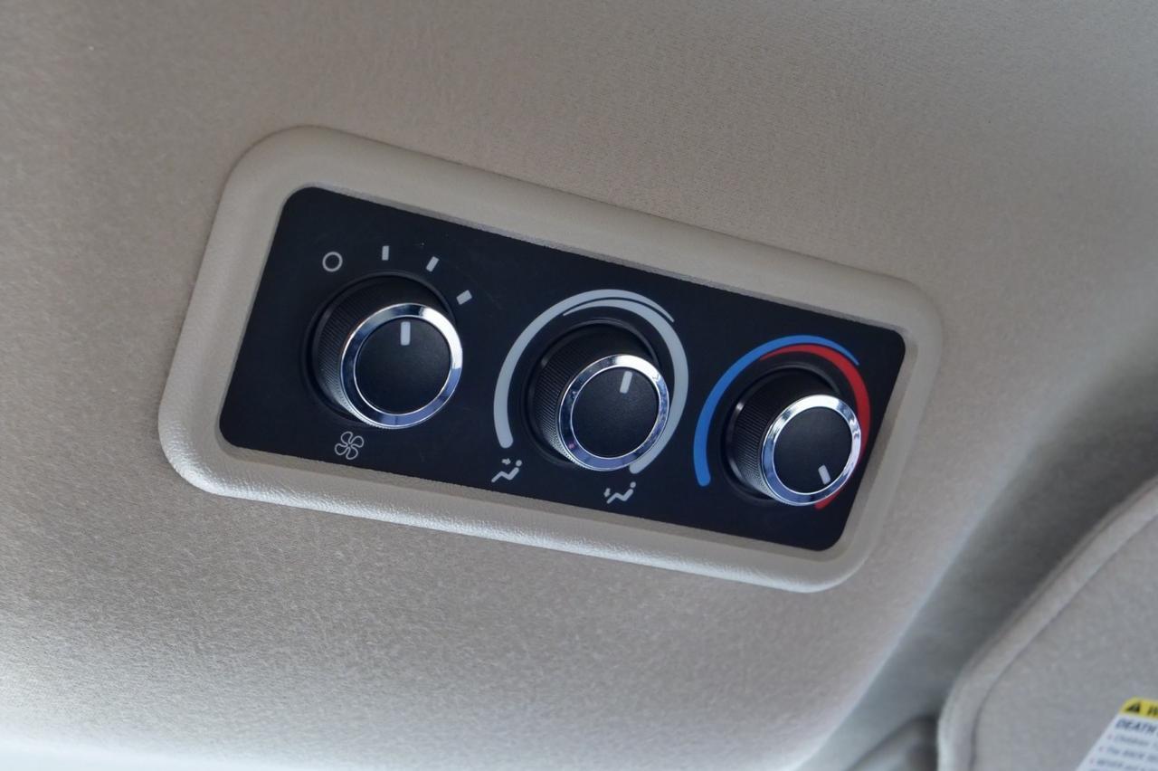 2012 Chevrolet Express 3500 LT / 15 Passenger Van / 6.0L V8! Lincolnton NC