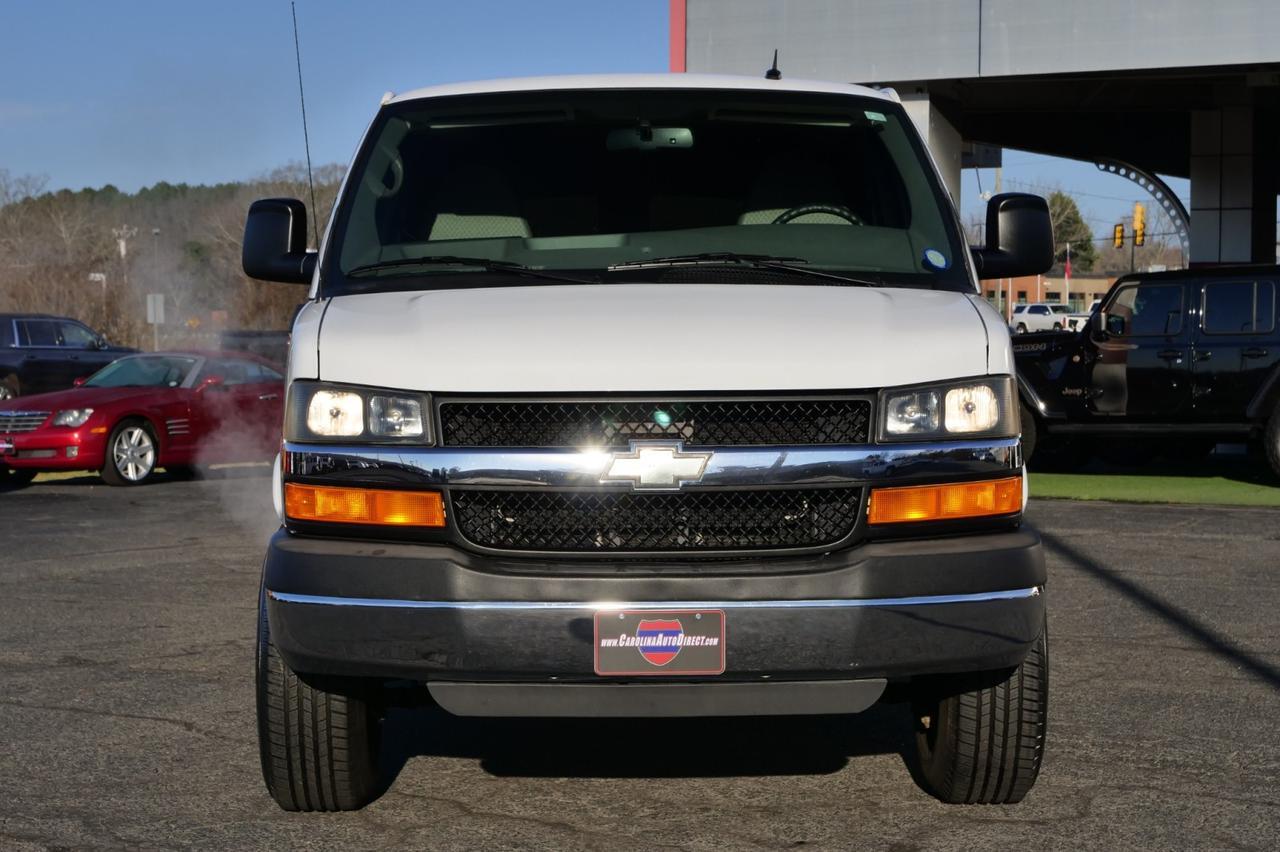 2012 Chevrolet Express 3500 LT / 15 Passenger Van / 6.0L V8! Lincolnton NC