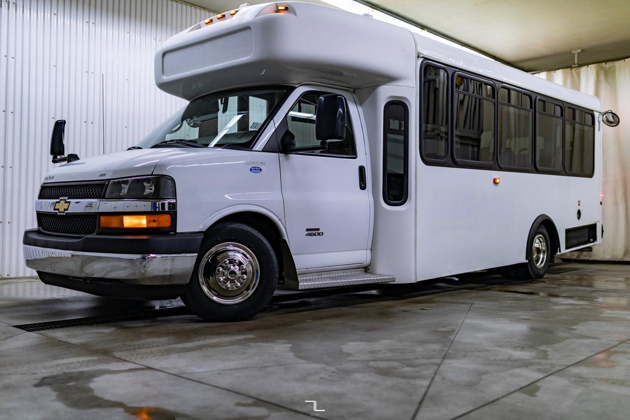 2012 Chevrolet Express 4500 Handi Bus Diesel Wheelchair Lift Red Deer AB
