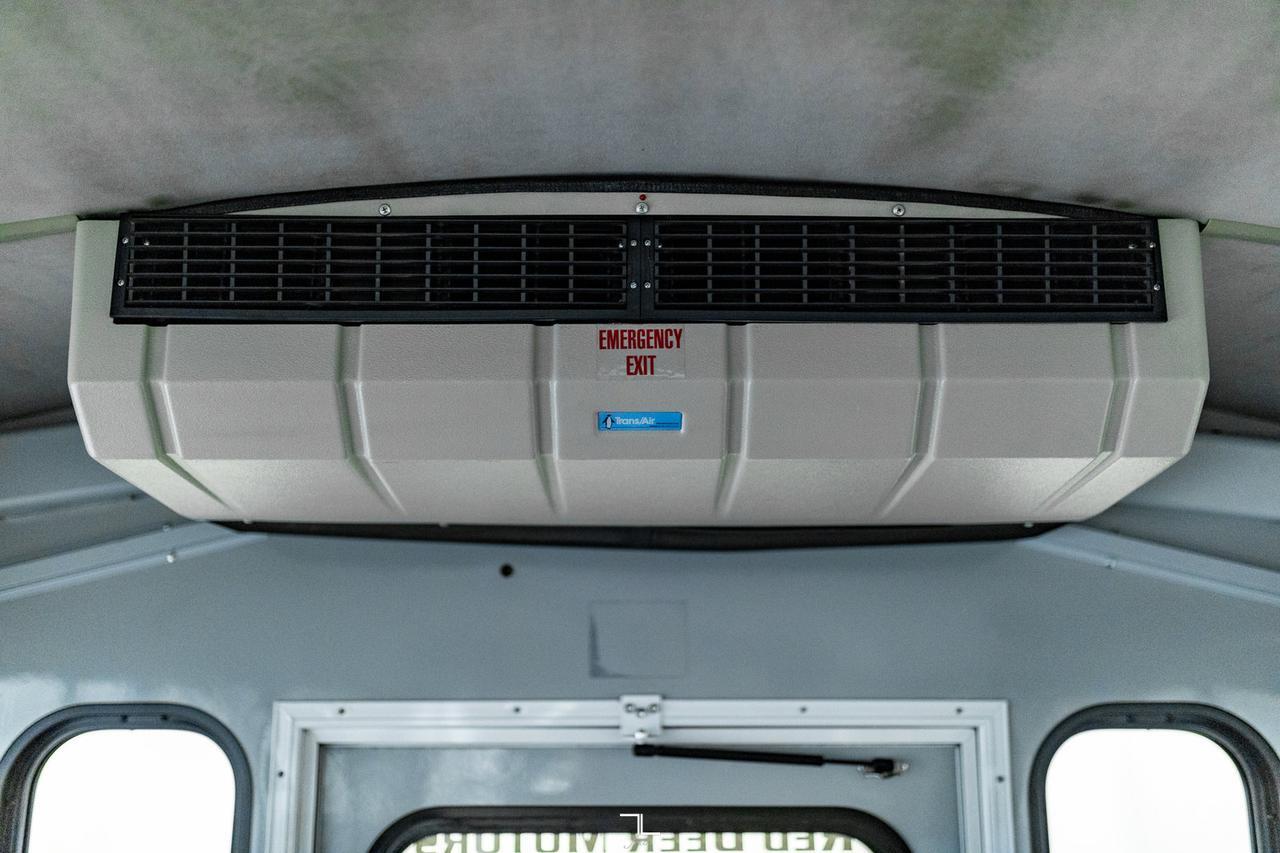 2012 Chevrolet Express 4500 Handi Bus Diesel Wheelchair Lift Red Deer AB