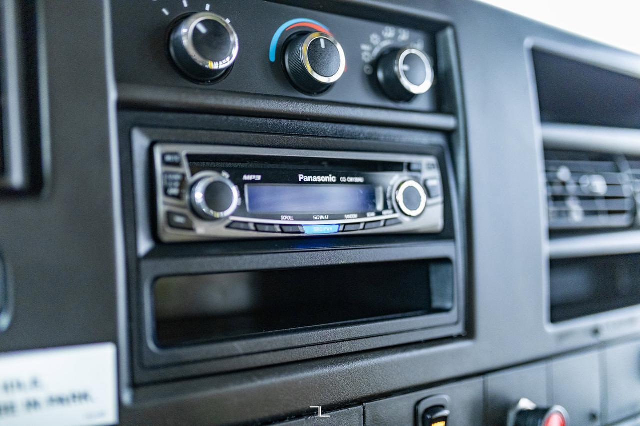 2012 Chevrolet Express 4500 Handi Bus Diesel Wheelchair Lift Red Deer AB