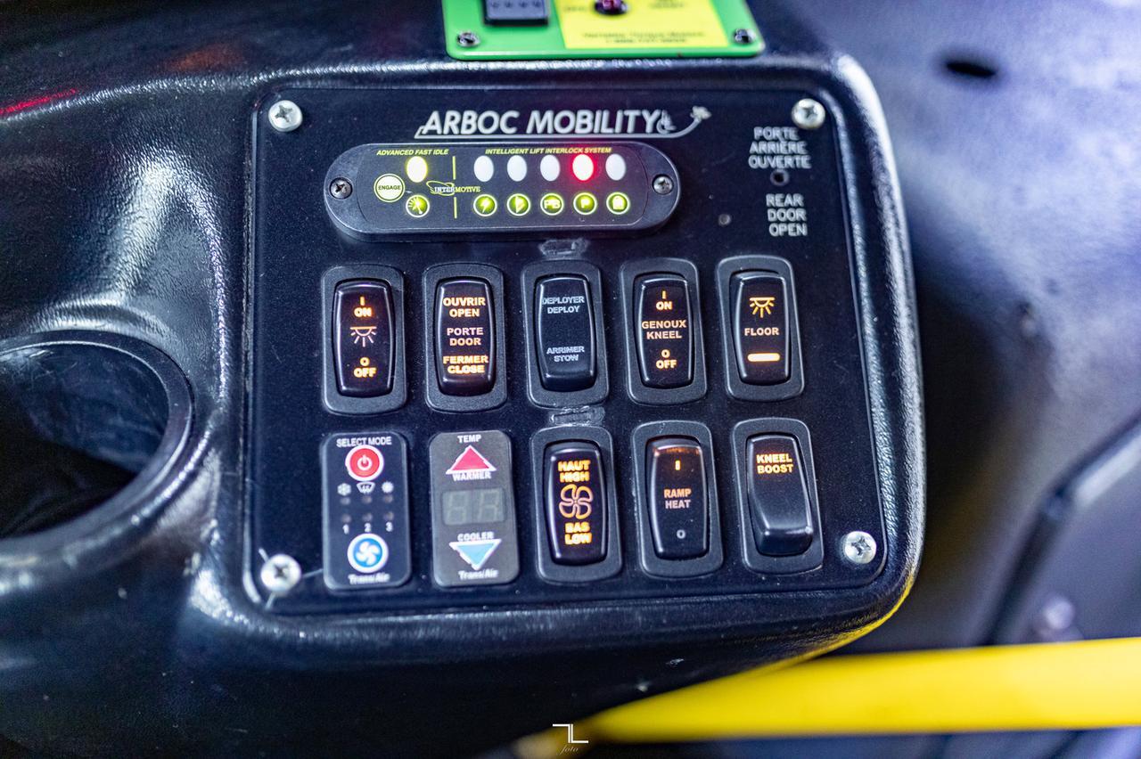 2012 Chevrolet Express 4500 Handi Bus Diesel Wheelchair Lift Red Deer AB