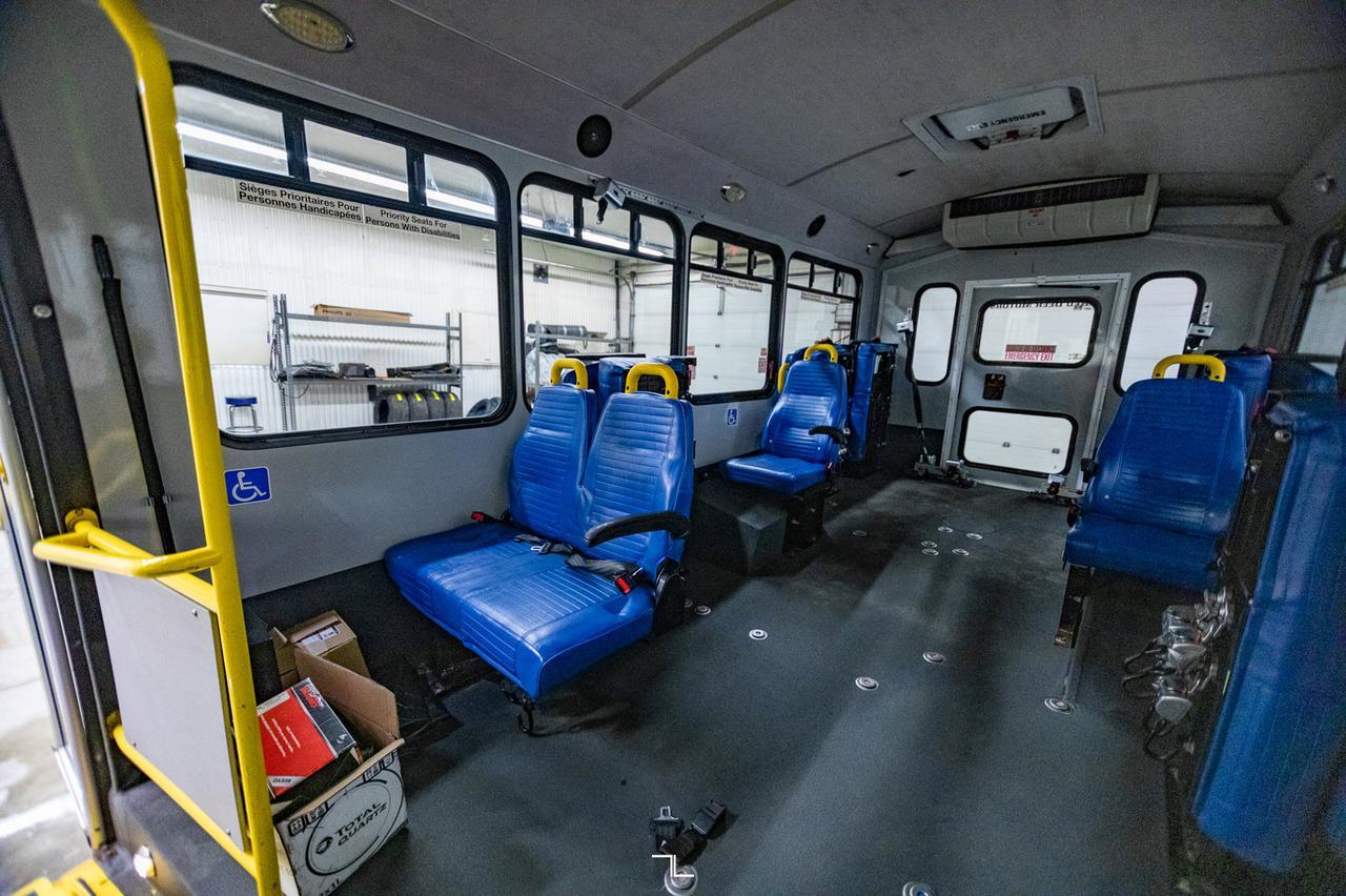 2012 Chevrolet Express 4500 Handi Bus Diesel Wheelchair Lift Red Deer AB