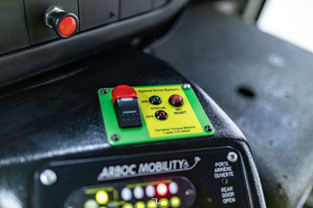 2012 Chevrolet Express 4500 Handi Bus Diesel Wheelchair Lift Red Deer AB