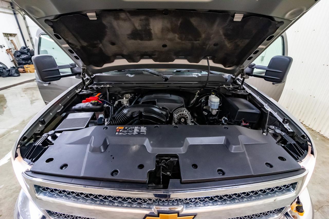 2012 Chevrolet Silverado 1500 4x4 Crew Cab LT BCam Red Deer AB