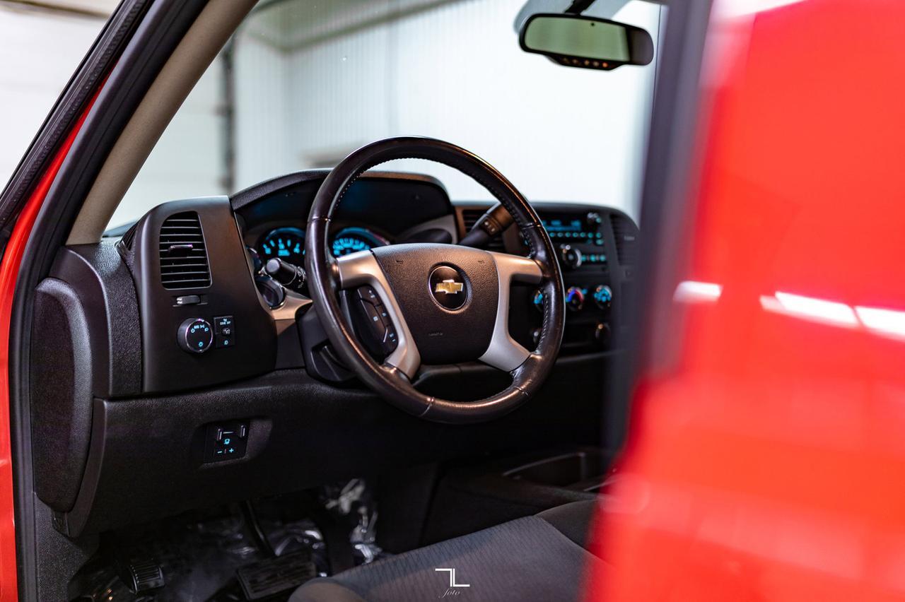 2012 Chevrolet Silverado 1500 4x4 Crew Cab LT Z71 Red Deer AB