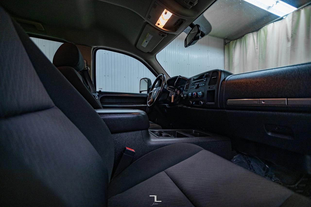 2012 Chevrolet Silverado 1500 4x4 Crew Cab LT Z71 Red Deer AB