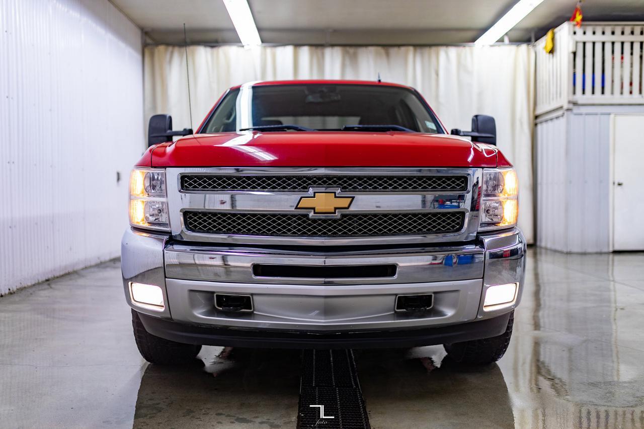 2012 Chevrolet Silverado 1500 4x4 Crew Cab LT Z71 Red Deer AB