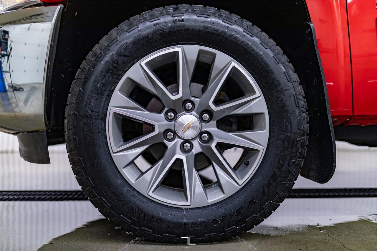 2012 Chevrolet Silverado 1500 4x4 Crew Cab LT Z71 Red Deer AB