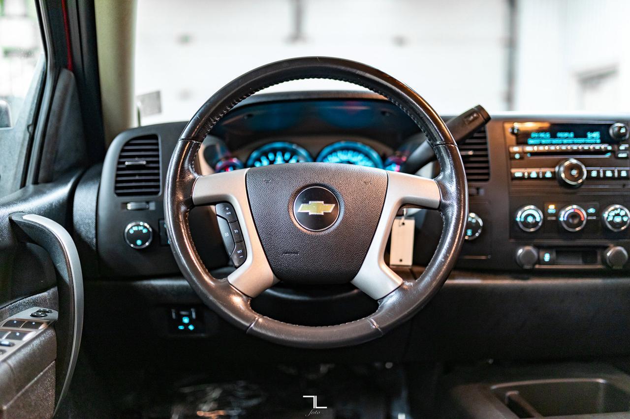 2012 Chevrolet Silverado 1500 4x4 Crew Cab LT Z71 Red Deer AB