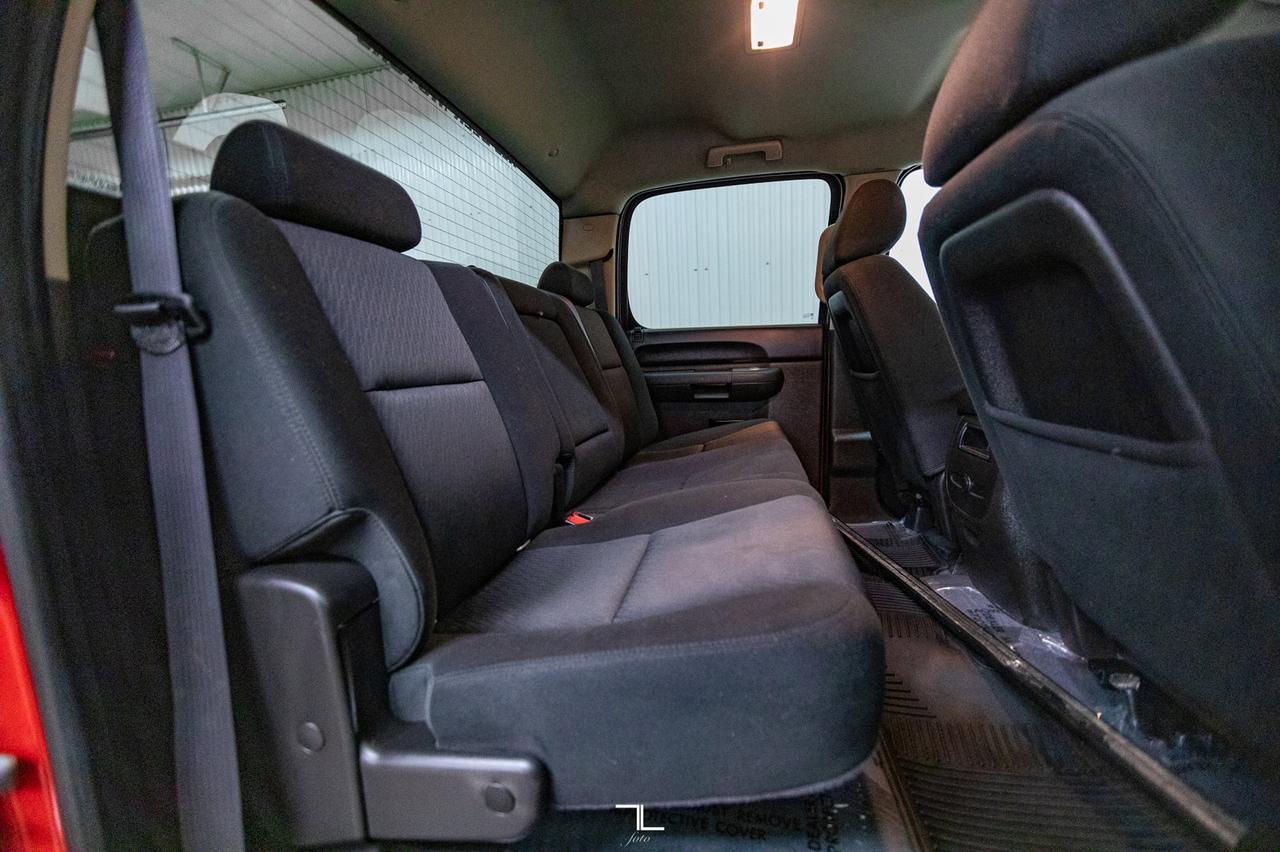 2012 Chevrolet Silverado 1500 4x4 Crew Cab LT Z71 Red Deer AB