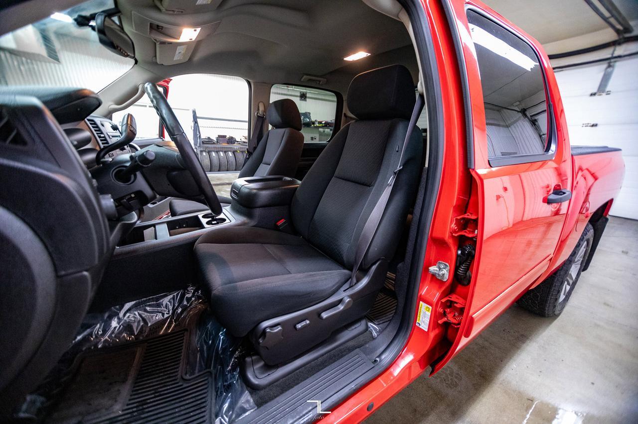 2012 Chevrolet Silverado 1500 4x4 Crew Cab LT Z71 Red Deer AB