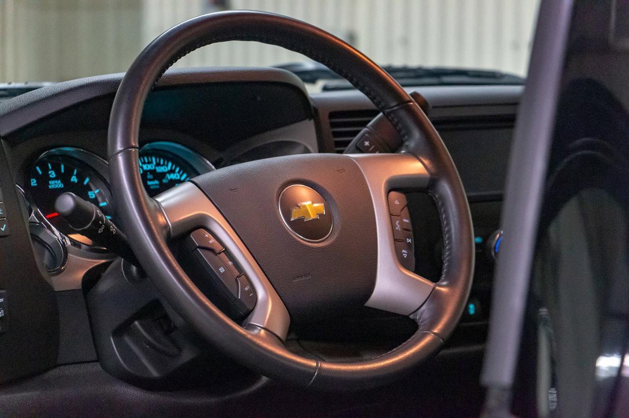 2012 Chevrolet Silverado 1500 4x4 Reg Cab LT Short Box Leather BCam Red Deer AB