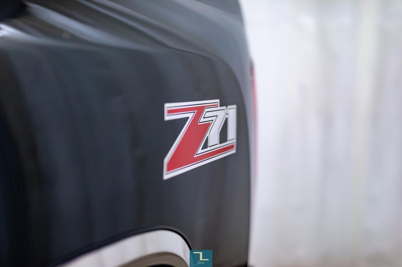 2012 Chevrolet Silverado 1500 4x4 Reg Cab LT Z71 Short Box Red Deer AB