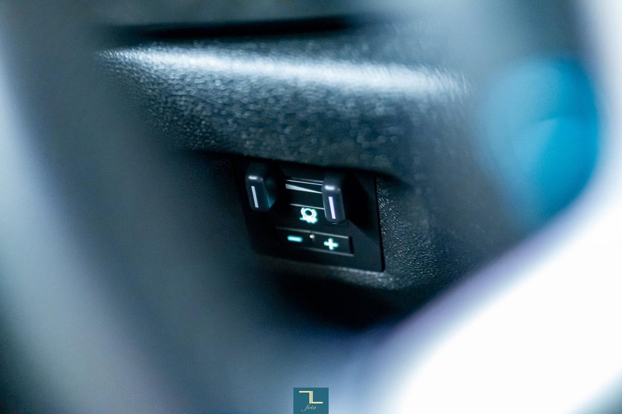 2012 Chevrolet Silverado 1500 4x4 Reg Cab LT Z71 Short Box Red Deer AB