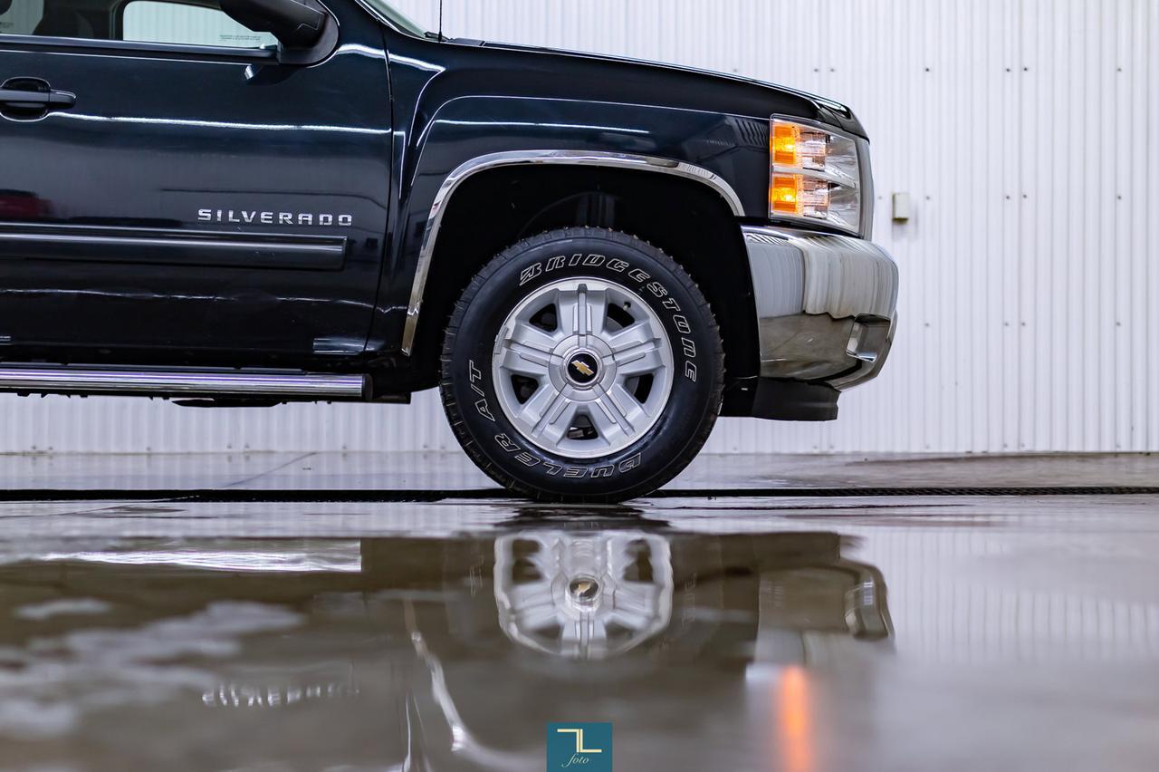 2012 Chevrolet Silverado 1500 4x4 Reg Cab LT Z71 Short Box Red Deer AB