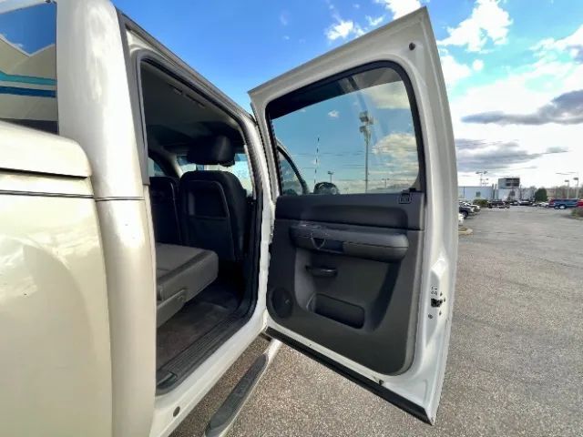 2012 Chevrolet Silverado 1500 Crew Cab LT Pickup 4D 5 3/4 ft Cincinnati OH