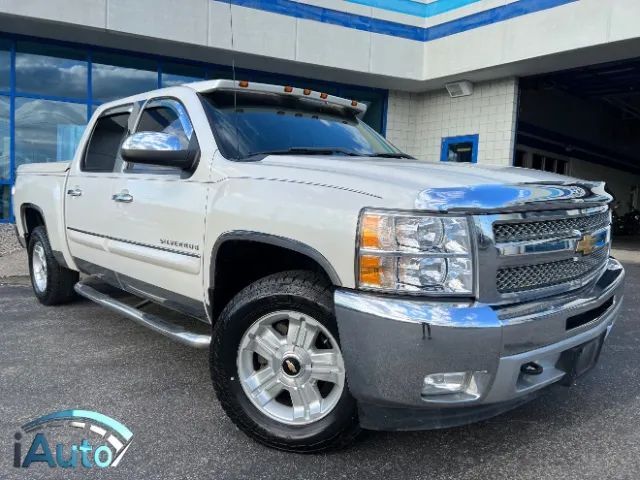 2012 Chevrolet Silverado 1500 Crew Cab LT Pickup 4D 5 3/4 ft