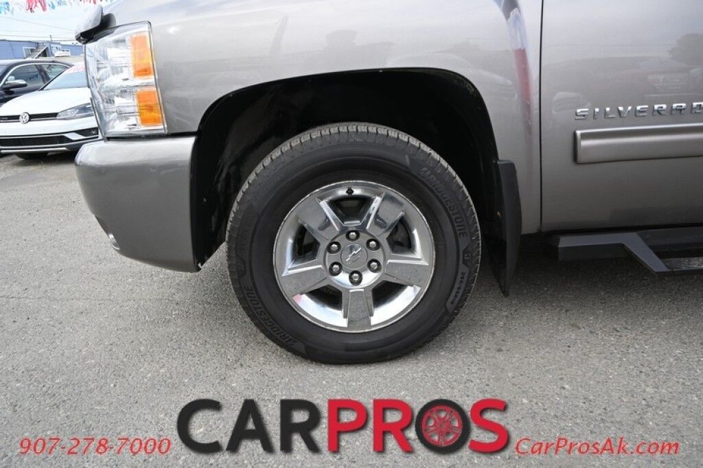 2012 Chevrolet Silverado 1500 LTZ - 5.3L V8 - Automatic - 4X4 - Powered Leather Seats - Sunroof - Adjustable Foot Pedals - Backup Camera - Bluetooth - Tow Package Anchorage AK