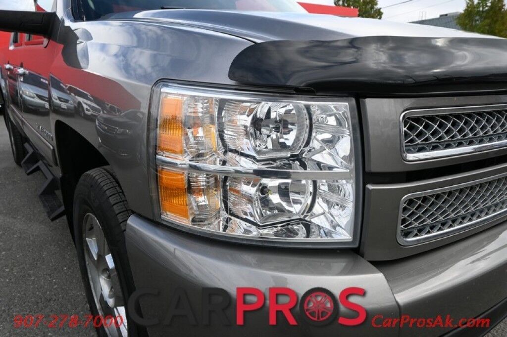 2012 Chevrolet Silverado 1500 LTZ - 5.3L V8 - Automatic - 4X4 - Powered Leather Seats - Sunroof - Adjustable Foot Pedals - Backup Camera - Bluetooth - Tow Package Anchorage AK