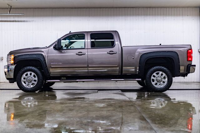 2012 Chevrolet Silverado 2500HD 4x4 Crew Cab LTZ Diesel Leather Roof Nav Red Deer AB