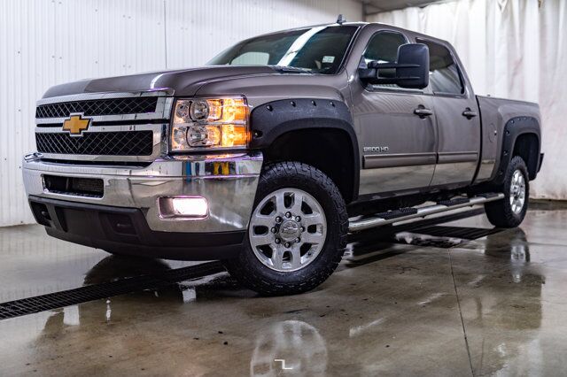 2012 Chevrolet Silverado 2500HD 4x4 Crew Cab LTZ Diesel Leather Roof Nav Red Deer AB