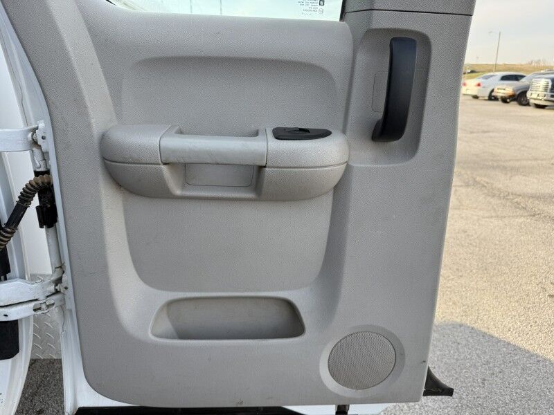 2012 Chevrolet Silverado 2500HD 4x4 Utility Work Truck Collinsville OK