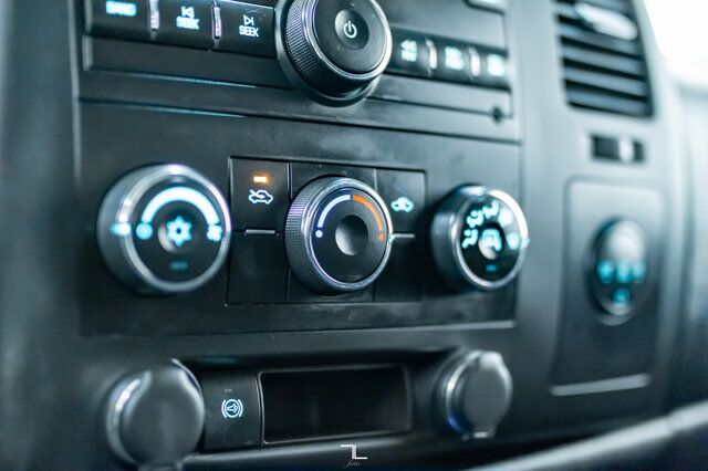 2012 Chevrolet Silverado 3500HD 4x4 Crew Cab LT Deck Diesel Red Deer AB