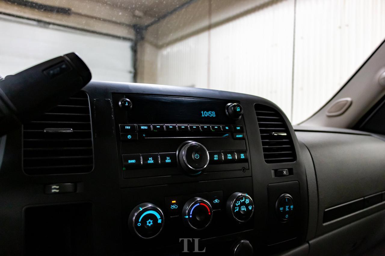 2012 Chevrolet Silverado 3500HD 4x4 Crew Cab LT Deck Diesel Red Deer AB