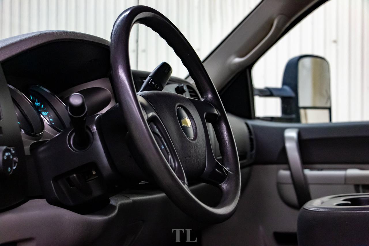 2012 Chevrolet Silverado 3500HD 4x4 Crew Cab LT Deck Diesel Red Deer AB