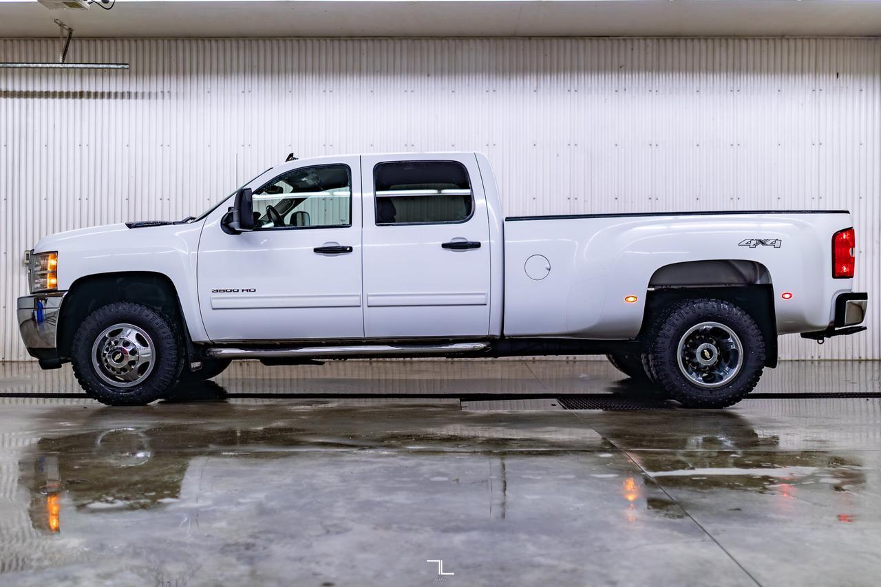 2012 Chevrolet Silverado 3500HD 4x4 Crew Cab LT Dually Diesel Red Deer AB