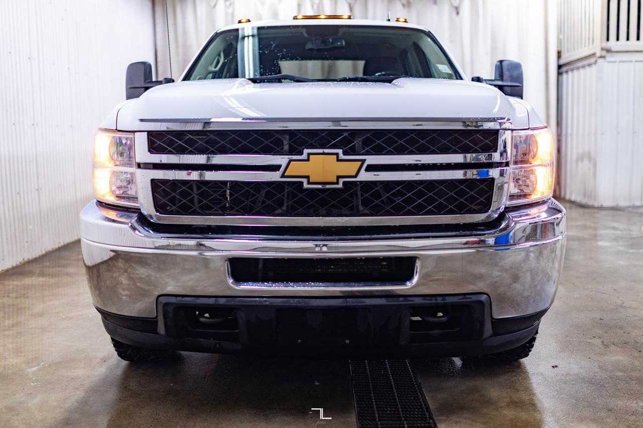 2012 Chevrolet Silverado 3500HD 4x4 Crew Cab LT Dually Diesel Red Deer AB