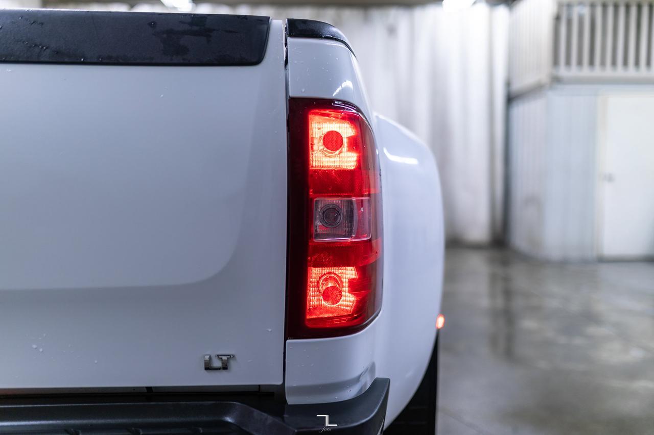 2012 Chevrolet Silverado 3500HD 4x4 Crew Cab LT Dually Diesel Red Deer AB